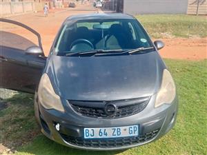 Opel Corsa D 1.4i 2011 for sale