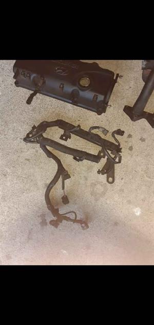 Hyundai Accent 1.5i Fuel Rail & Intake Good Condition 
