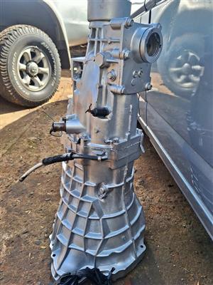 Nissan NP300 2.5 YD25 Recon Gearbox