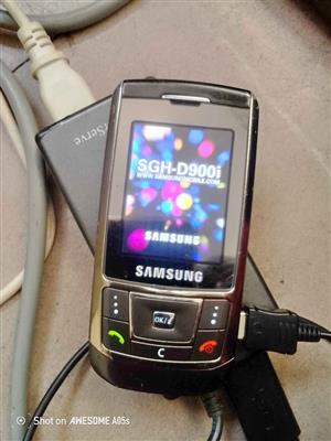 VINTAGE SAMSUNG SGH-D900i CELL PHONE ( 2007)