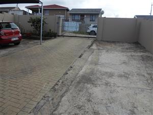 Two bedroom house in Highway Gardens