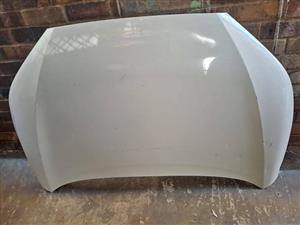TOYOTA COROLLA CROSS BONNET