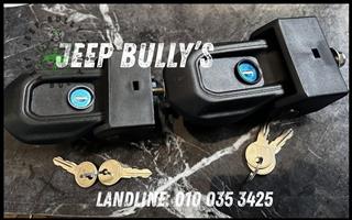 Jeep Bully's has Hood Locks with Keys: Jeep Wrangler 