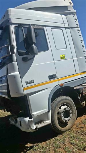 Daf XF 105 truck stripping for parts