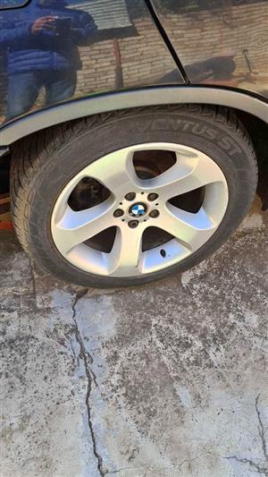 Bmw e53 rims and tyres
