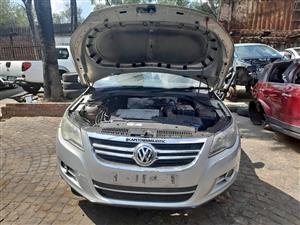 2012 VW CBA 2.0 TDI DSG – NOW STRIPPING FOR SPARES! 