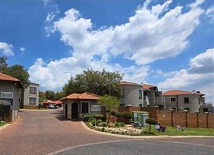 Townhouse For Sale in Winchester Hills