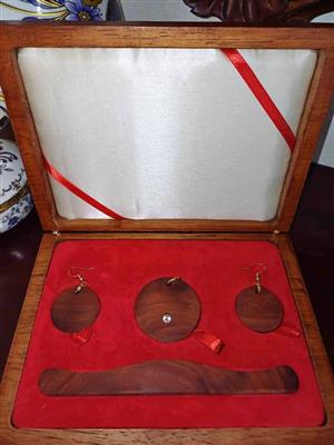 Red Ivory Wood Earrings & Pendant set