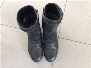 Motorbike boots 