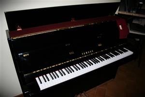 YAMAHA JU109 PIANO