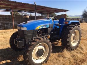 NEW HOLLAND TT45 DT TRACTOR 4WD - LIKE NEW...