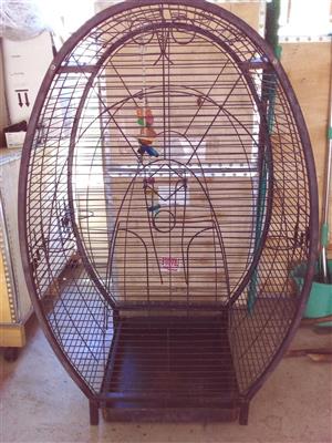 Big parrot cage excellent condition 
