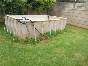 Bestway Swimming pool.