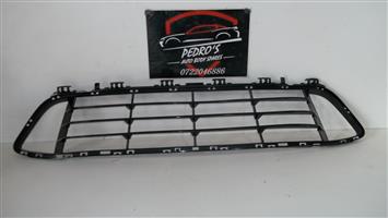 BMW X1 (F48) front bumper lower grille
