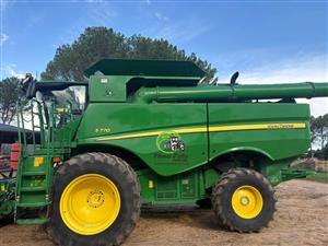 2022 John Deere S770