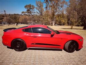 Used 2016 Ford Mustang 2.3T fastback auto
