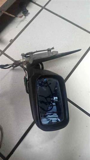 Bmw x3 e83 mirror