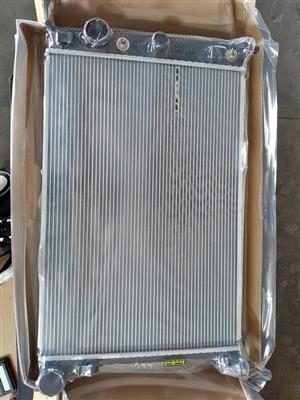 Mercedes-Benz W204 Radiator For Sale
