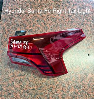 Hyundai Santa Fe Right Tail Light