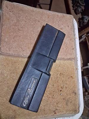 Alfa Romeo, glove box lid
