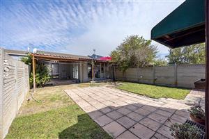House For Sale in Table View