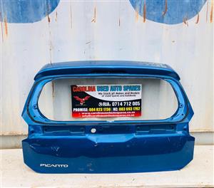 Kia Picanto LS tailgate (2025)