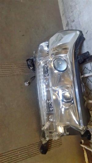 Toyota Land cruiser prado LC200 headlights