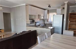 2 Bedroom Townhouse for Sale in Bendor