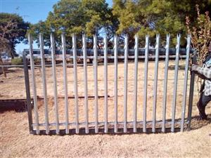Palisade Gates for Sale