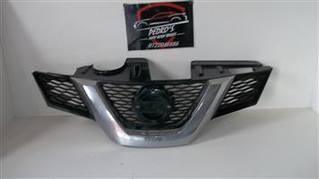Nissan Xtrail 14-21 radiator grille