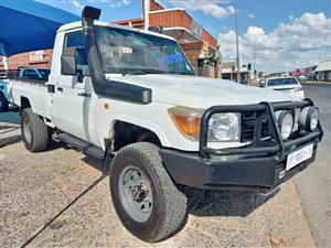 2011 Toyota Land Cruiser 4.2D  P/U S/C