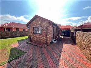 Well Maintained two bedroom house for sale in Danville Ext 9 .