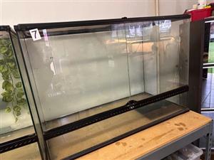 Exo Terra Reptle Enclosure
