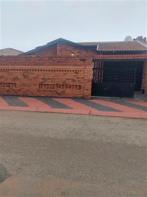 House Rental Monthly in Protea Glen Ext 1