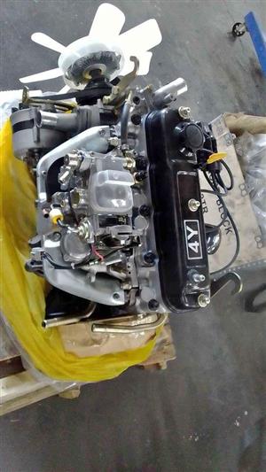 TOYOTA 4Y COMPLETE ENGINE FOR SALE