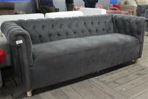 GREY 3 SEATER COUCH(S066945A)