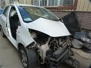 SPARESBOYZ STRIPPING FOR SPARES KIA PICANTO 1.0 LX