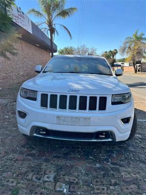 We are stripping this vehicle 2014 Jeep Grand Cherokee 3.0 Crd Wk2 