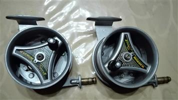 magnum sport baitrunner reels x 2 r850 lot junk mail magnum sport baitrunner reels x 2 r850