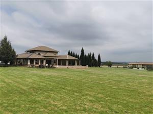 Apartment For Sale in Parkrand