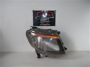 Ford Ranger T6 '12-'15 right headlights
