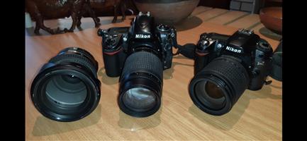 Digital cameras with lenses for sale