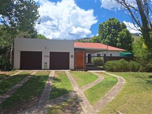 3 Bedroom House to Let in Top Town