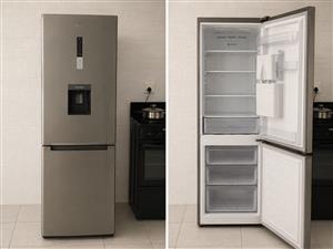 Grey Samsung 385L fridge
