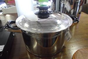 AMC 24cm Gourmet Pot 
