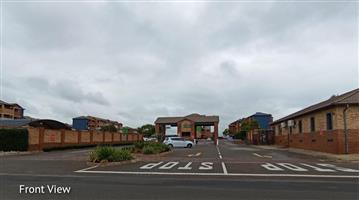 Well-Maintained 2-Bedroom Apartment with Balcony Views