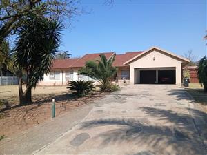 House For Sale in Parkhill Gardens