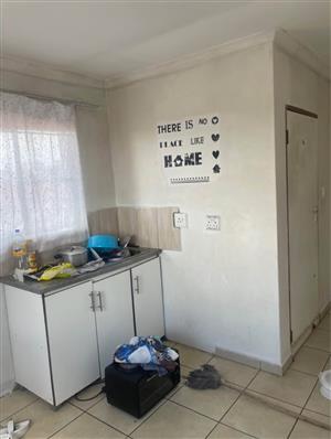 Nice affordable bachelor at Ebony Park ext6 To Rent 