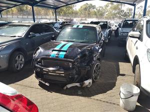 MINI Cooper s accident , engine starts