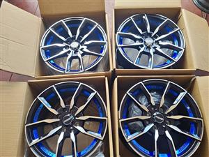 Rays Brand new mags size 15 4x100/114